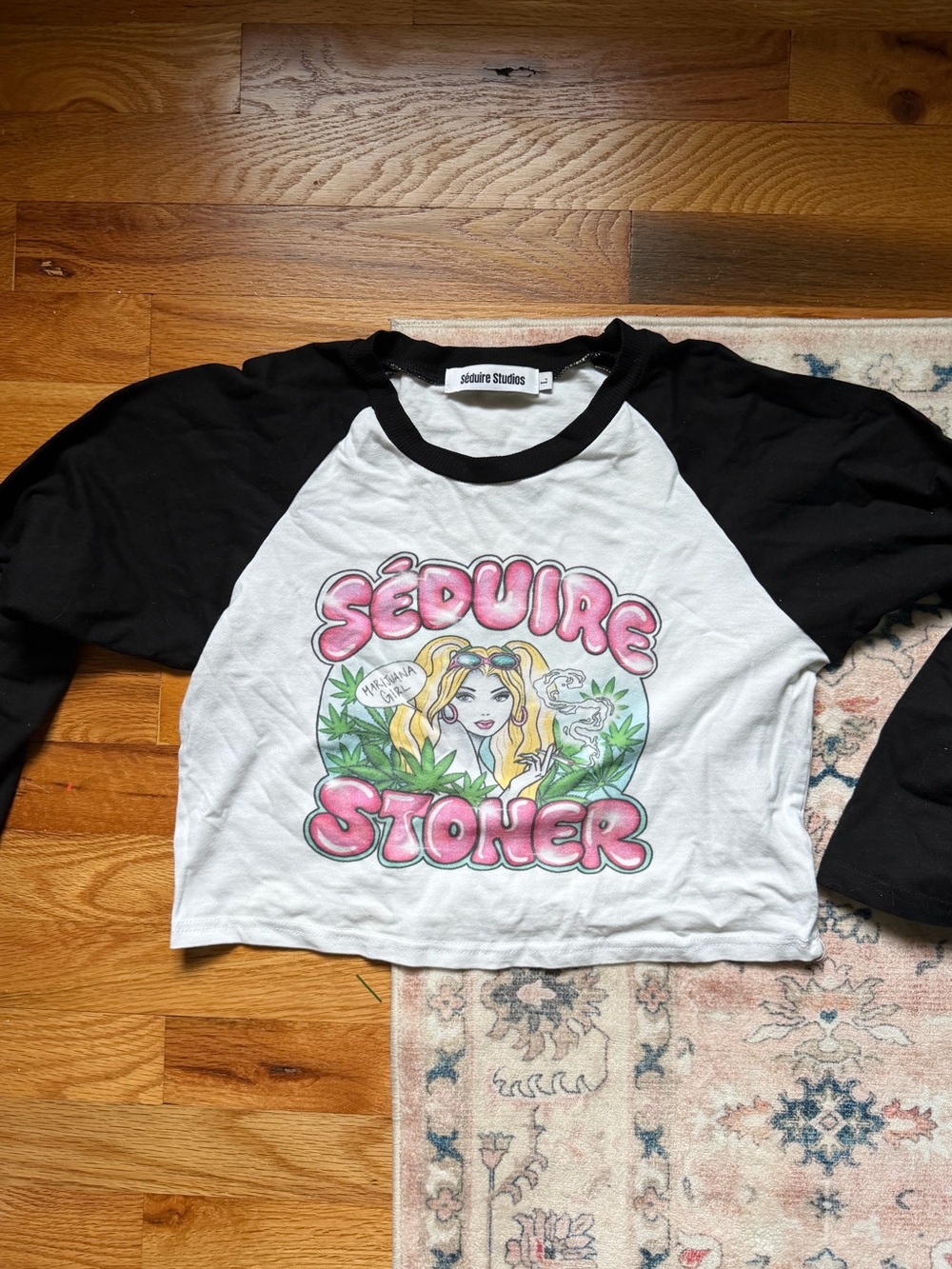 Séduire Stoner Raglan Tee - Black & White